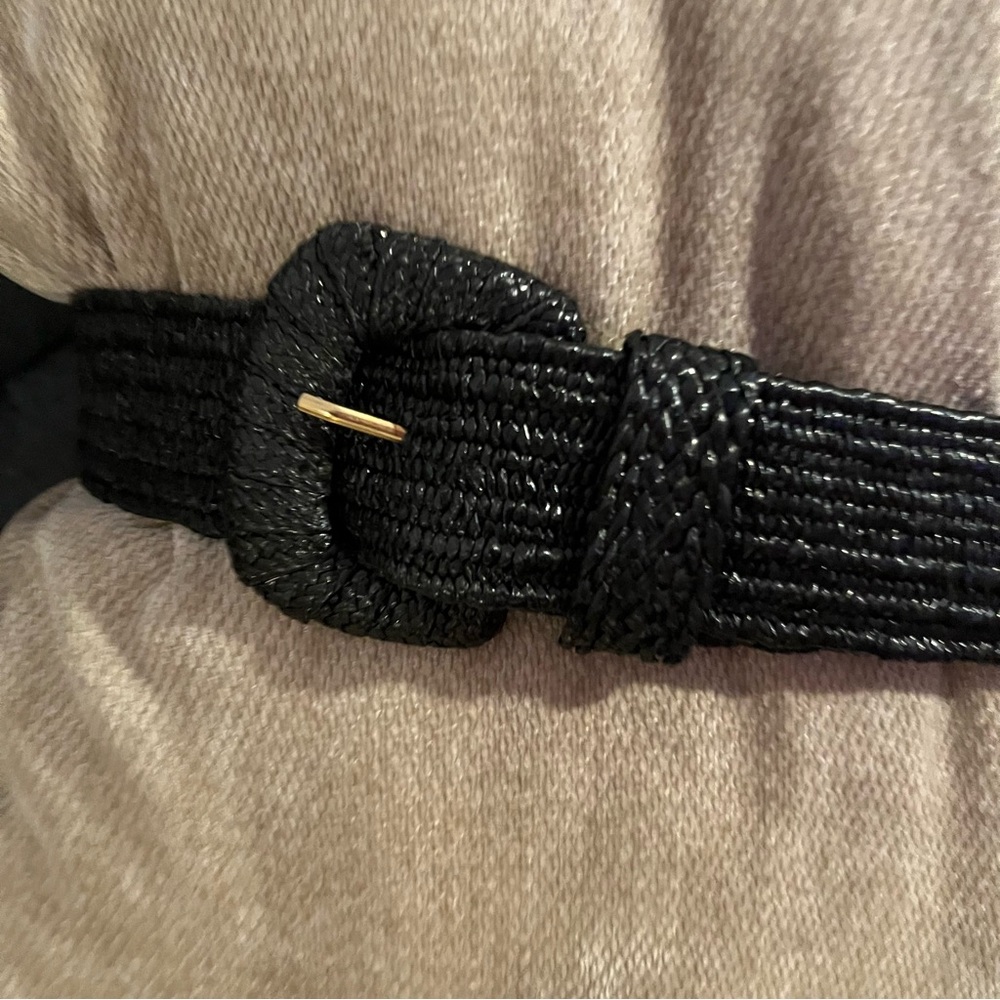 Elegant Black Woven stretch wicker Belt size 1X